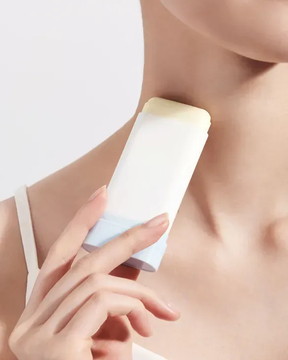 aquatica stick sunscreen-1